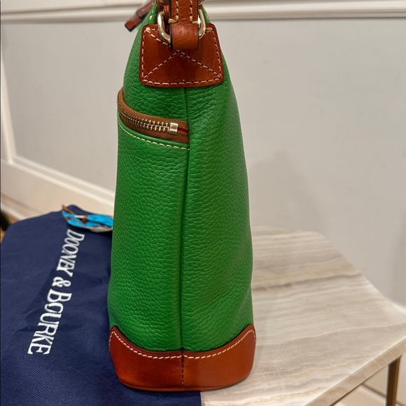Dooney & Bourke Pebble Grain Green Leather Crossbody NWT - Picture 5 of 17